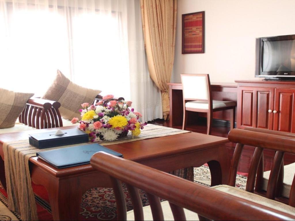 Daosavanh Resort & Spa Hotel Savannakhét Zewnętrze zdjęcie