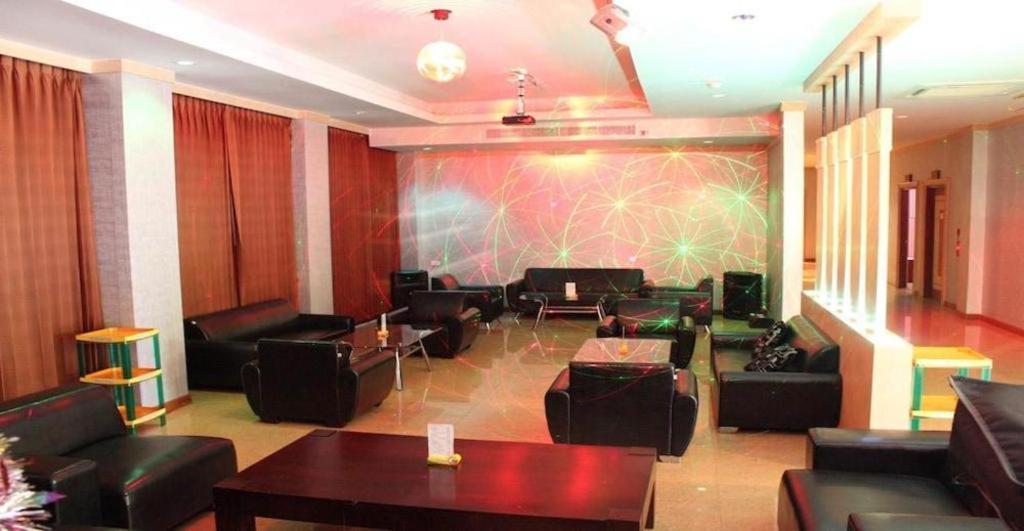 Daosavanh Resort & Spa Hotel Savannakhét Zewnętrze zdjęcie