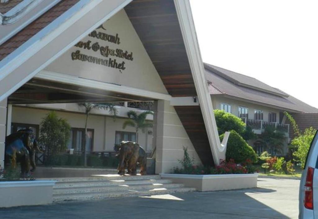 Daosavanh Resort & Spa Hotel Savannakhét Zewnętrze zdjęcie